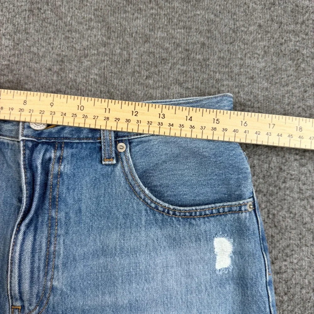 Uniqlo Denim Shorts Women's 28 Blue Distressed Raw Hem High Rise 221-450293